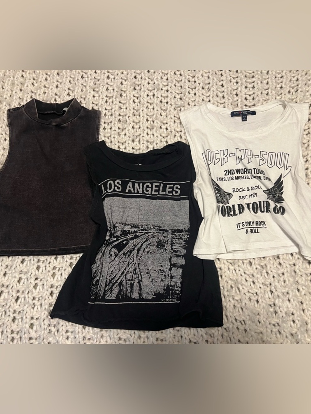 Bundle of 3 grunge tanks